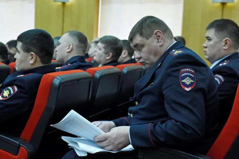 чалкова алефтина. отделение пфр. эмблема социального фонда россии сфр. умвд по тюменской области ржевцев. оплетаев депутат тюмен.