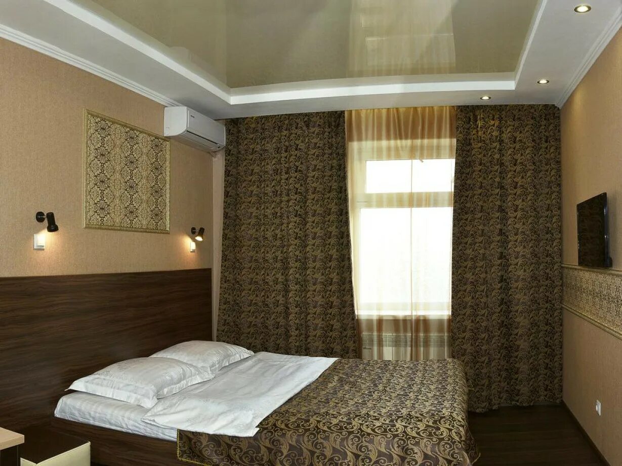 Отель парадиз ростов. Ростов на дону гостиница парадиз. Ростов-на-дону ленина,98 отель. Парадис ул. Гостиница парадиз ростов.