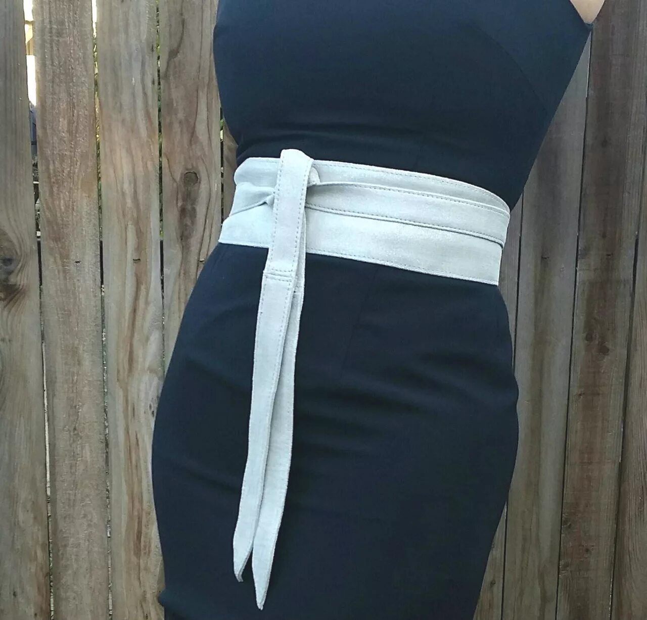 длинный пояс. пояс для платья завязывающийся. какой самый длинный пояс в мире. длинный ремень на пояс. рыба ремень сельдяной король.