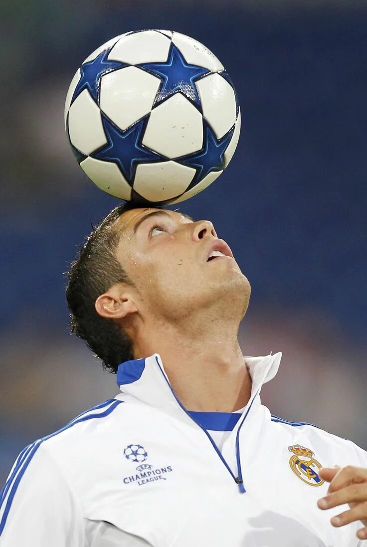 Cristiano Ronaldo 2014 Champions League. Ronaldo 2016 UEFA Champions League. Cristiano Ronaldo photos 2014 UEFA Champions League Cup. Канагат Рамазанов. Гордость футбола