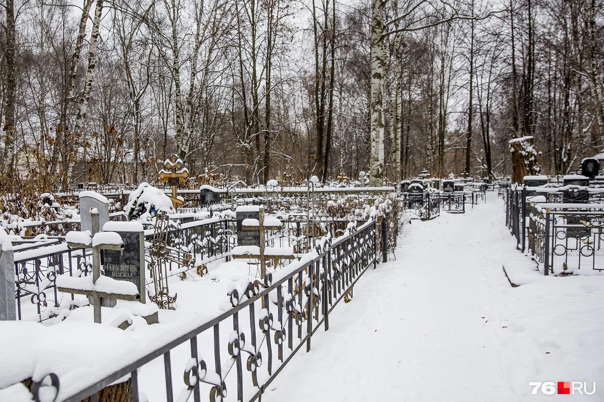 кладбище тимирязево томск. осташковское кладбище ярославль. служба кладбищ. кладбище нордфридхоф мюнхен. кенское кладбище ижевск.