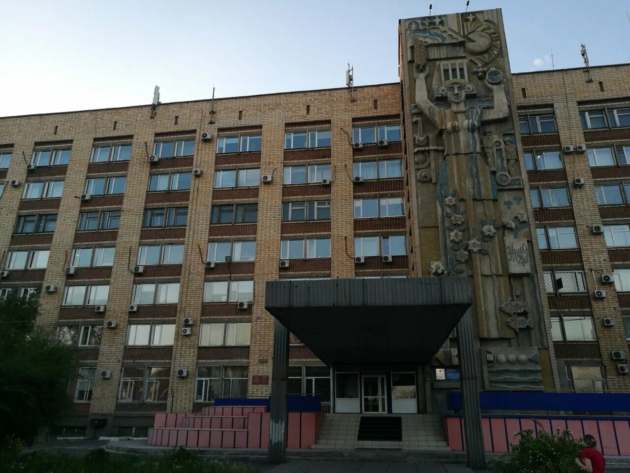 Кирова 100 4. Кирова 100 абакан. ул кирова 100 абакан. кадастровая палата абакан. кирова 100 абакан организации.
