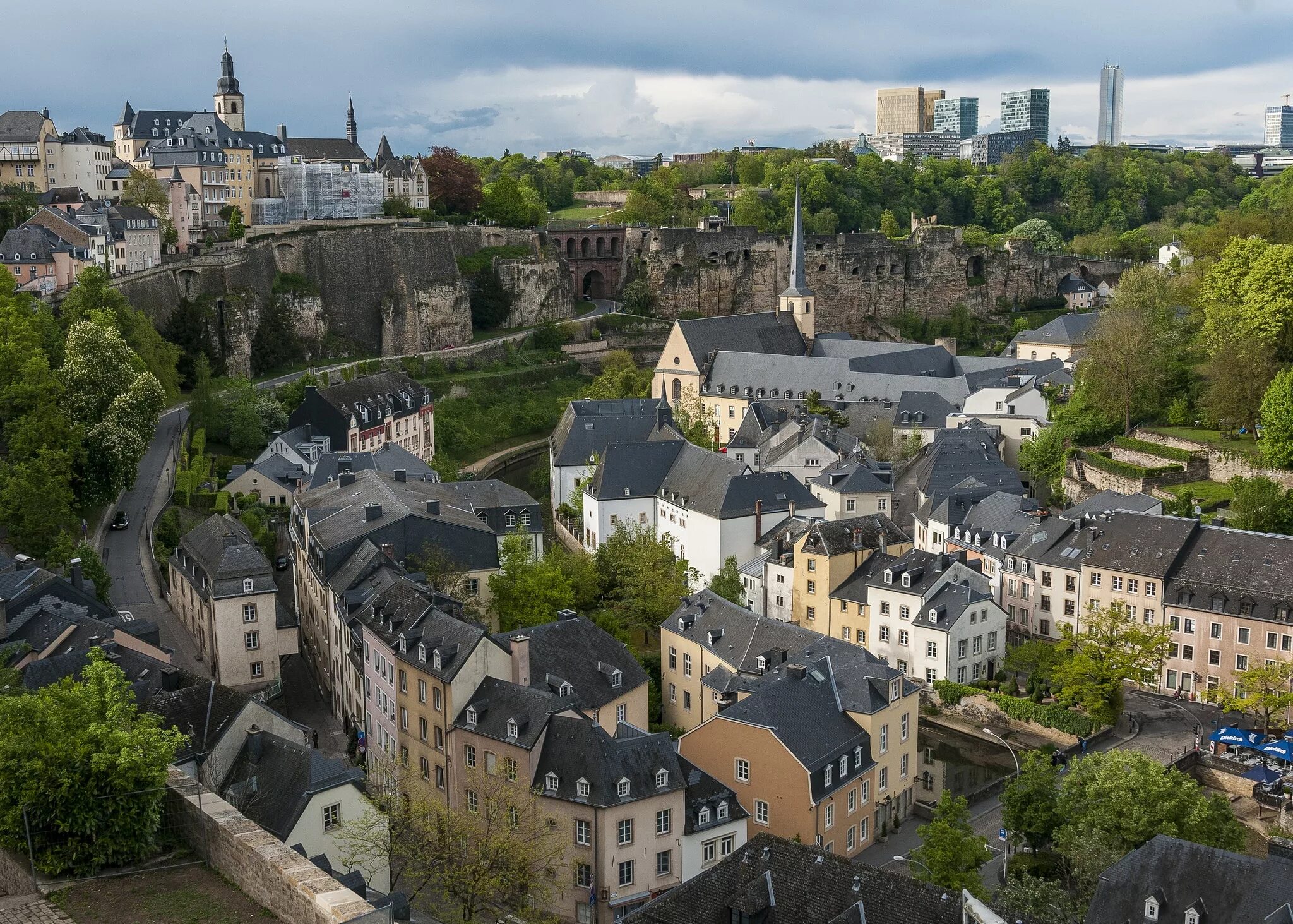 На каком говорят в люксембурге. Люксембург панорама. Люксембург столица. Люксембург с высоты птичьего. Люксембург панорама Страна.