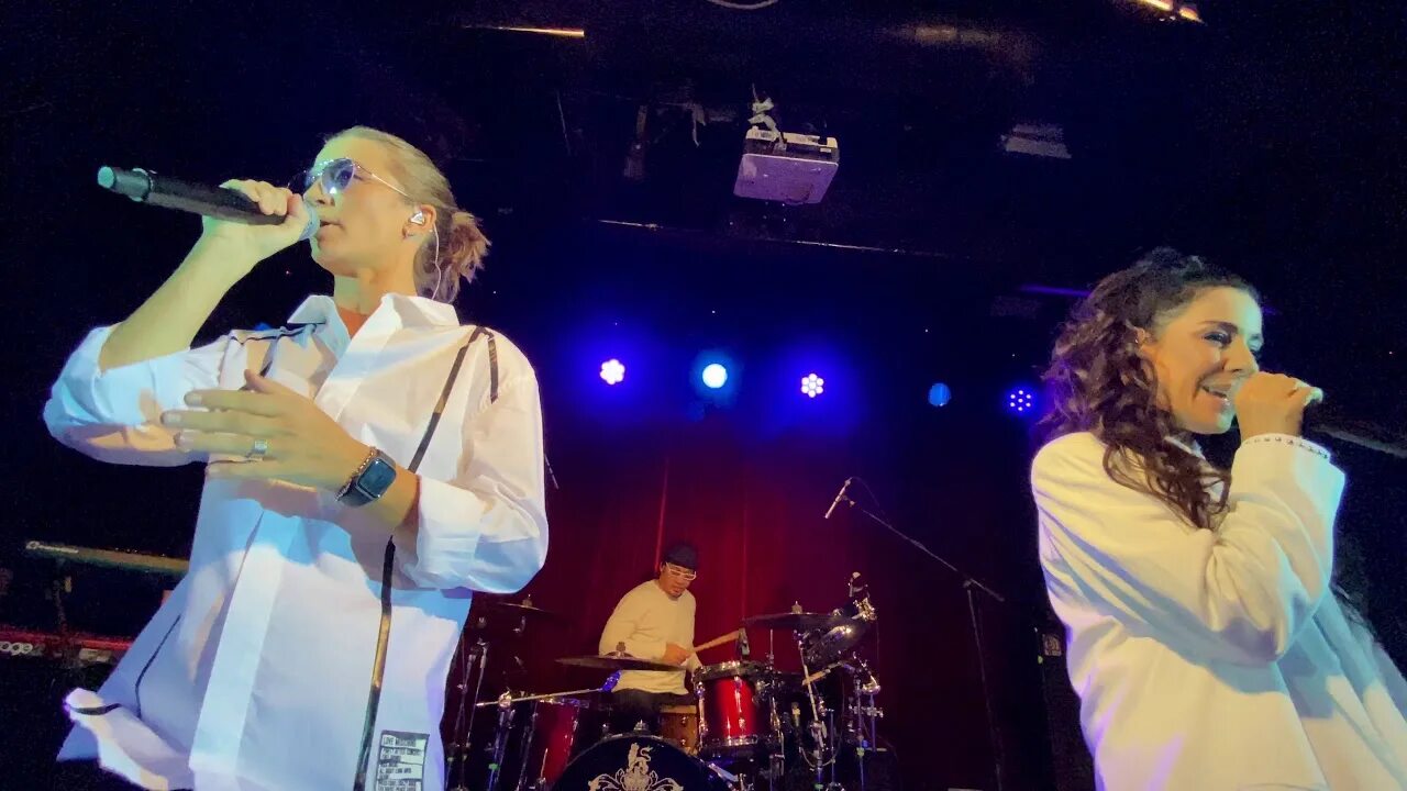 Маша группа 2 маши. 2маши распались 2022. Группа маши 2021. Мария данииловна зайцева 2 маши. Группа 2маши.