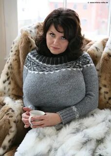 Cosy Sweater and Fur 
