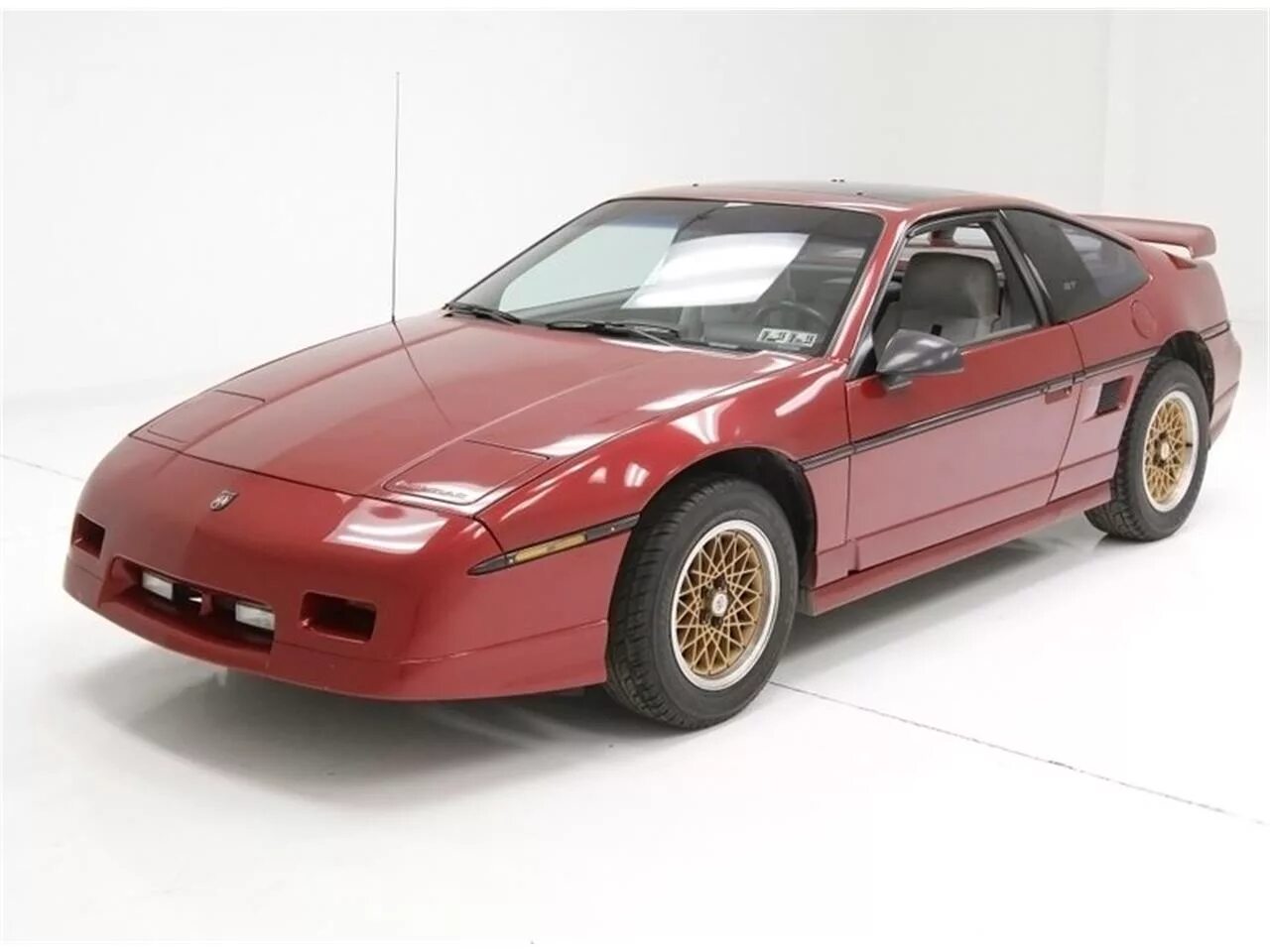 Pontiac fiero gt 1988. Pontiac fiero formula. Fiero fortune p560. Fiero fortune p560. Fiero fortune p560.