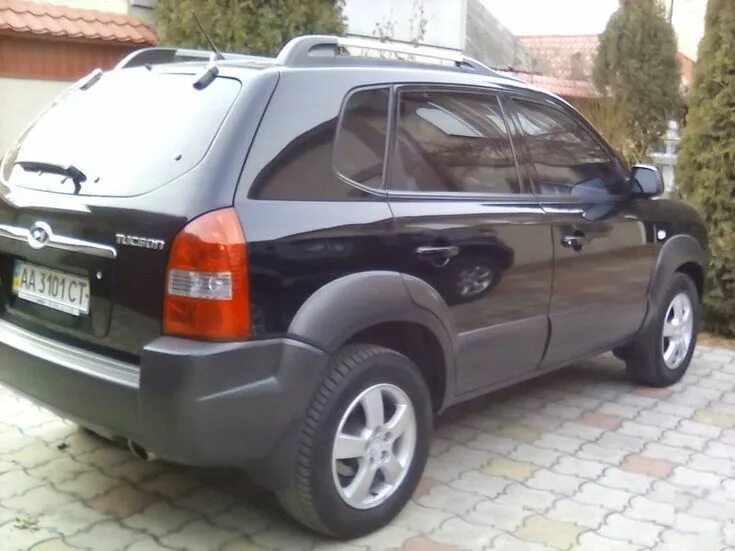 Hyundai tucson 2. Туксон 2007 дизель. Хендай туксон 2007 год. Калитка hyundai tucson 2007. Туксон 2007 дизель.