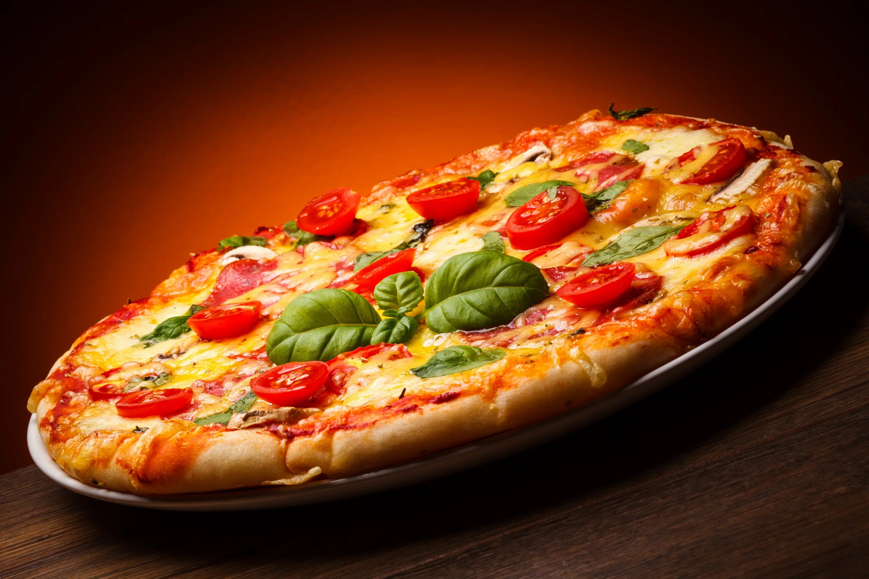 "Пицца". Итальянская пицца. Сочная вкусная пицца. Пицца фон.