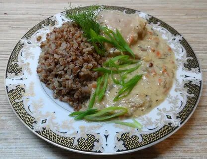 Гречка с курицей в сметане