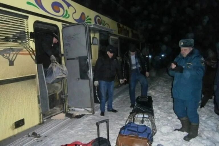 Чп автобус. Убийство в Западнодвинском районе. Сломался автобус в январе фото.