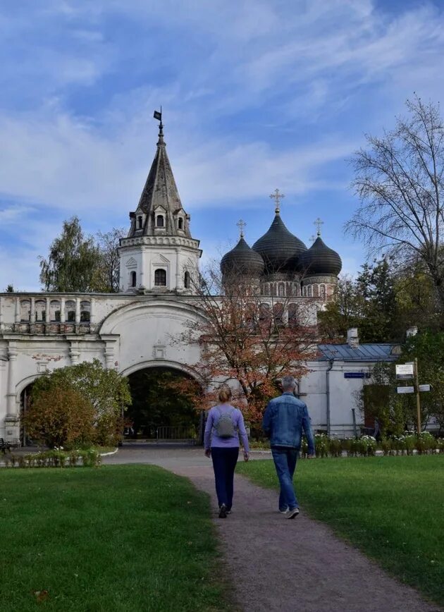 Парк усадьба измайлово. Жил в измайлово. Городок имени баумана в измайлово. Жил в измайлово. Музей заповедник измайлово.
