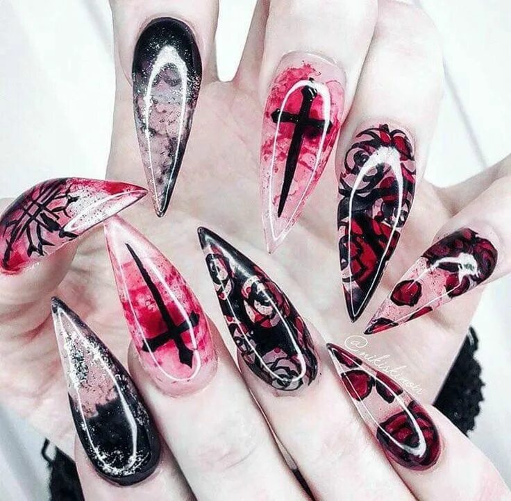 Instagram post by Park Eunkyung * Sep 13, 2016 at 2:56pm UTC Minimalist nail art