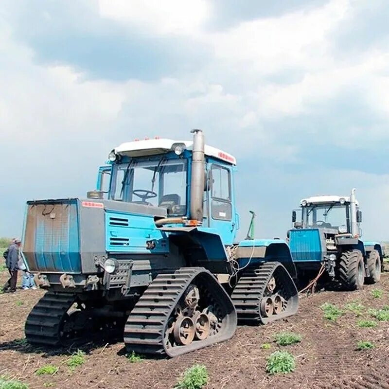 Гусеничный трактор ХТЗ т150-09. ХТЗ Т-150 гусеничный. Трактора ХТЗ Т 150 гусеничный. Трактор ХТЗ 240к.