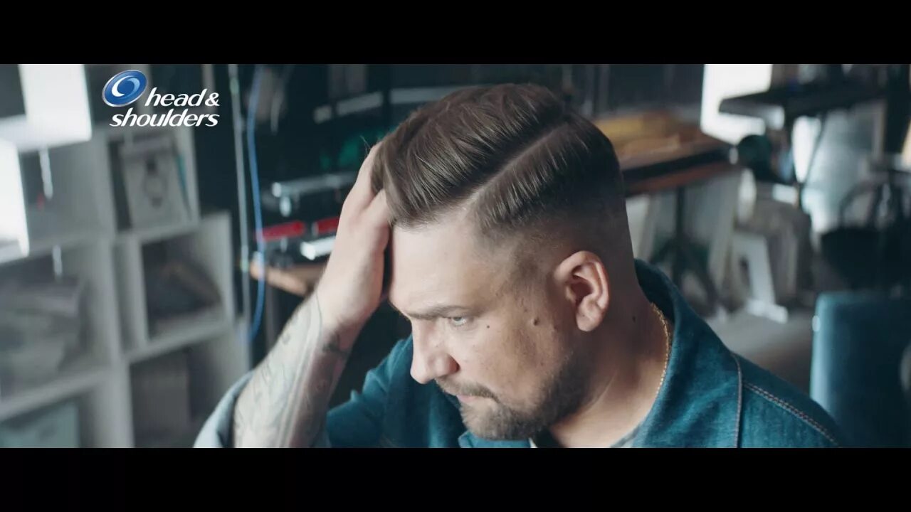 Баста head and Shoulders. Баста прическа 2022. Реклама банка с бастой