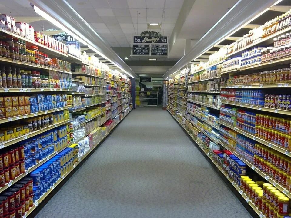 магазинов в данное время в. актау 5 микрорайон. продуктовый магазин. магазин oziq ovqat. доход пятерочки.