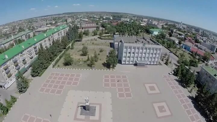 Ул область площадь. Город серов преображенская площадь. Набережная города троицка челябинской области. Шадринск площадь. Площадь ленина заволжье.