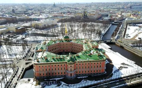 Михайловский замок год