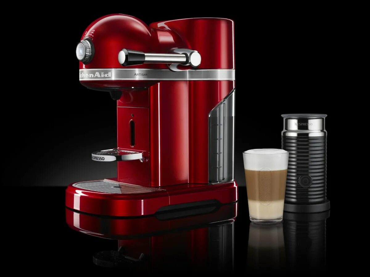 Кофемашина 5 элемент. Капсульная кофемашина kitchenaid Nespresso. Кофемашина капсульная kitchenaid Artisan. Кофеварка kitchenaid 5kes0504. Капсульная кофемашина неспрессо красная.