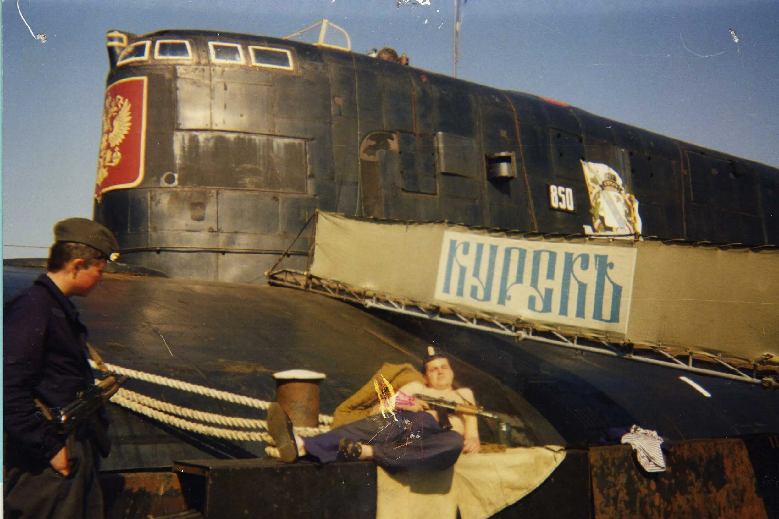 Катастрофа апл курск. Подводная лодка к-141 «курск». атомная подводная лодка курск 2000. апрк к-141 курск. подлодка курск гибель.