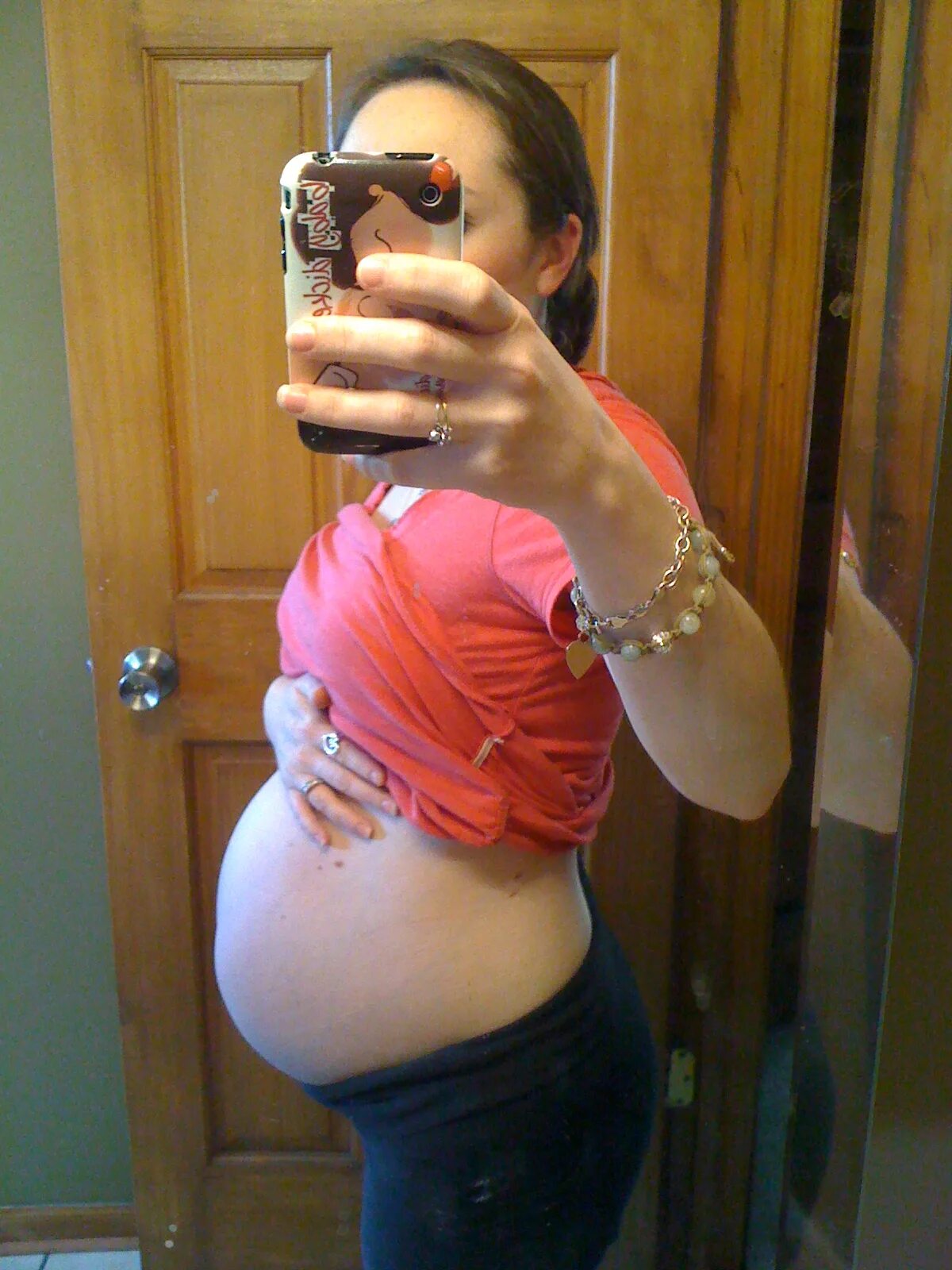Живот беременной. Живот на 34 неделе. Живот на 34 неделе беременности.