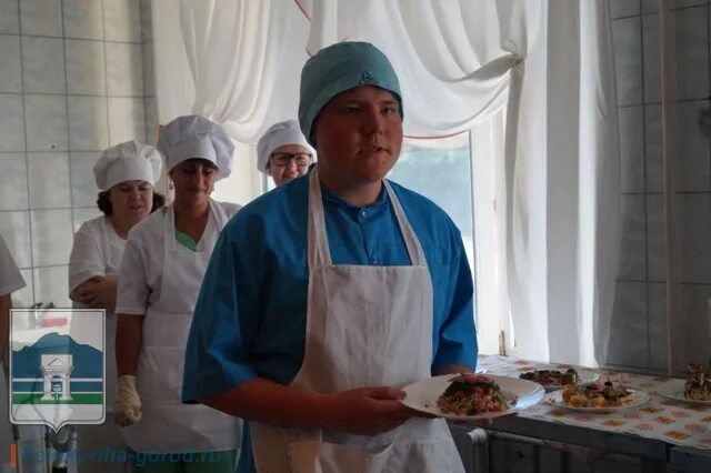 лучший шеф повар белокуриха. с днем повара ресторан. курорт белокуриха официанты. александр зозуля шеф повар. санаторий алтай вест ресторан алтай.