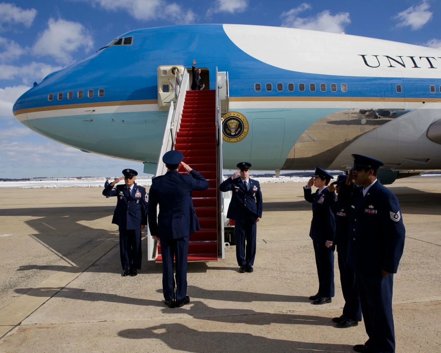 Борт номер 1 США. Самолет президента США. Air Force one самолет. Борт номер 1 президента США.