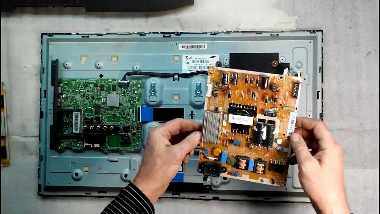 Ремонт ТВ после грозы alpari шасси SCH-PH002-21-001. Схема - YouTube