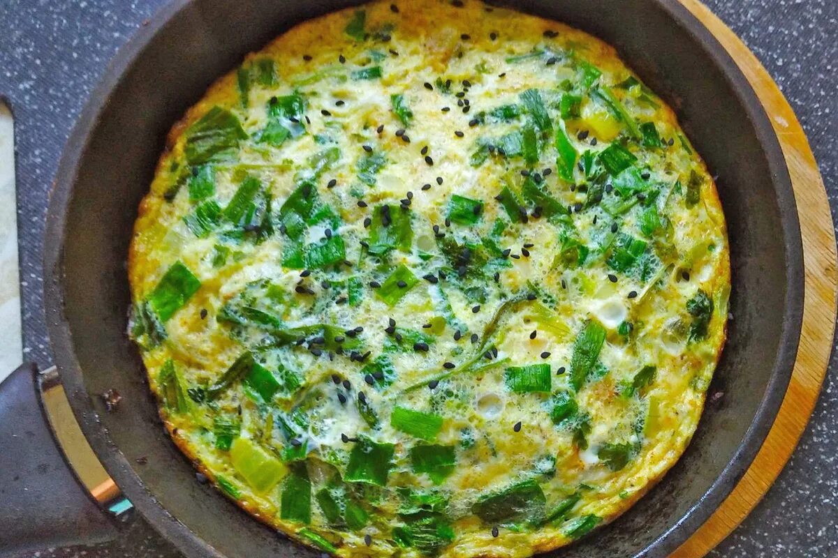 омлет. простой рецепт вкуснейшего омлета. фриттата. Omlet с брокколи. простой рецепт вкуснейшего омлета.