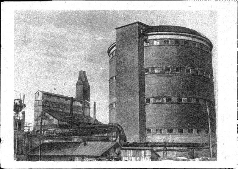 днепрогэс стройка первой пятилетки. березниковский содовый завод, березники история. промышленные предприятия первой пятилетки. вторая пятилетка в ссср 1933-1937. уралмаш стройка первой пятилетки.