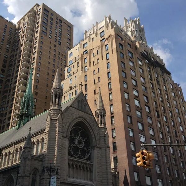 55 central park west охотники за привидениями. Охотники за привидениями 1984 дом. Вест сайд манхэттен. Р. Москва вест парк.