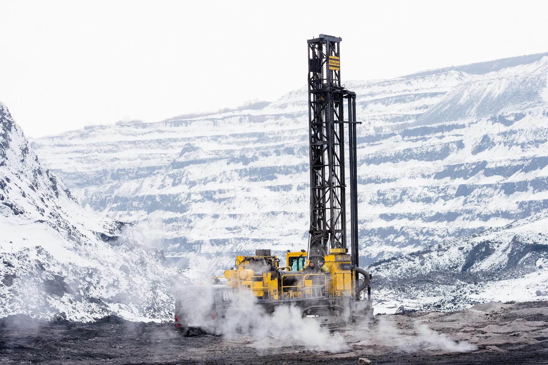 Сибирский буровой. DML 1200 буровой станок. Atlas Copco DML 1200. Буровой станок Atlas Copco DML-1200. Epiroc DML 1200.