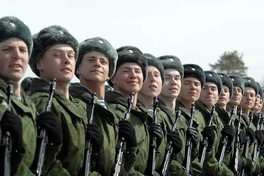 Армия РФ Сухопутные войска. Сухопутные войска форма в армии. Подмосковье армия. Алабино воинская часть.