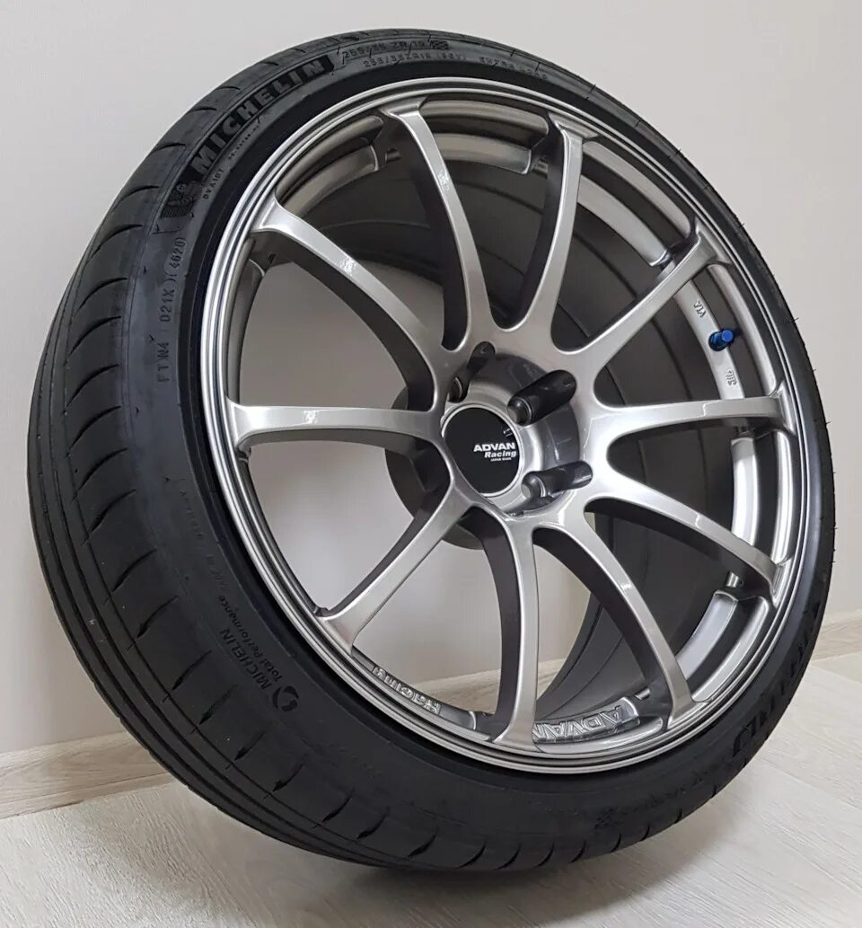 Advan racing rs. Advan rs2. yokohama advan racing rs2. диски advant racing rs2.