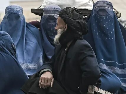 Талибан запретил женщинам