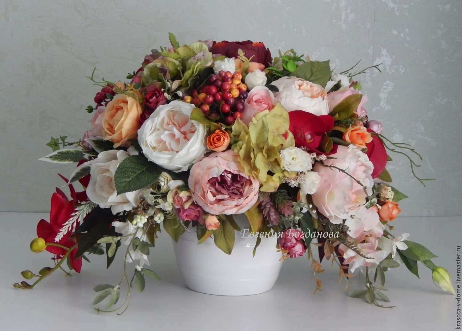 Стили букетов цветов. Французский букет помпадур. Стили букетов цветов. Стиль помпадур во флористике. Стили букетов цветов.