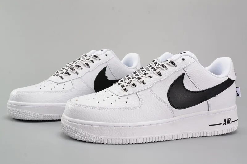 Черно белый найк аир. Nike Air Force 1 Low White Black. Nike Air Force 1 Low. Nike Air Force 1 Low White. Nike Air Force 1 Black White.