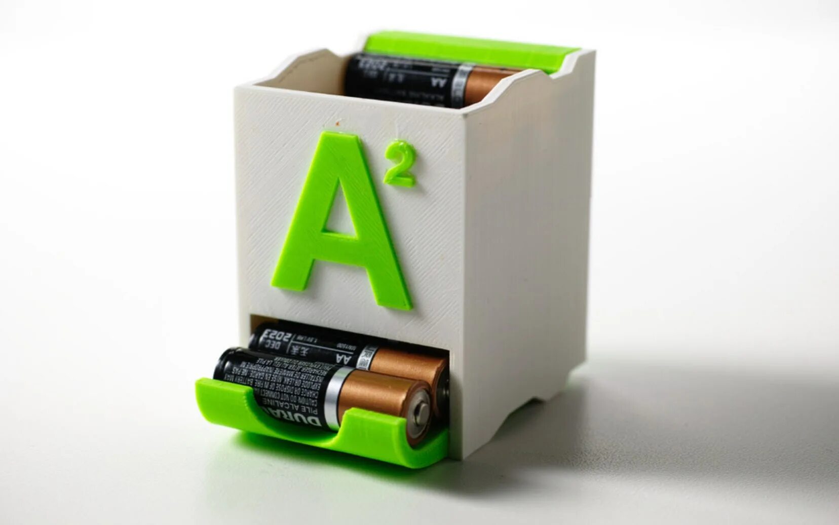 3d battery. Модель для 3д принтера аккумуляторов 18860. Бокс для батареек ААА 3d модель. Кейс для батареек 3d принтер. Холдер для батареек 3д модель.