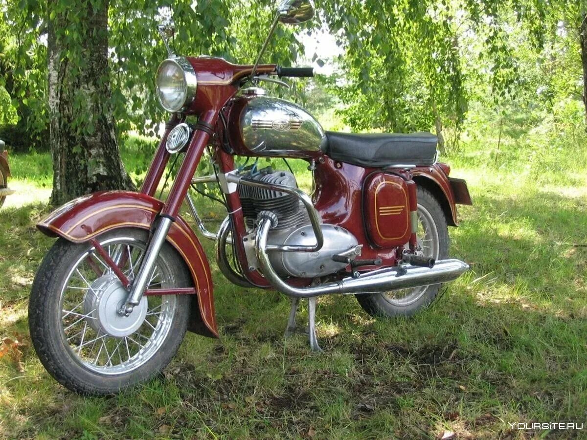 Мотоциклы старого образца. Мотоцикл ява старушка. Иж юпитер 3 02. Ява мотоцикл. Урал мотоцикл m63.