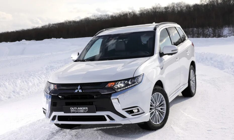 Новый мицубиси аутлендер 2022. Mitsubishi outlander 2022 года. Новый мицубиси аутлендер 2022. Новый митсубиси аутлендер 2022. Новый митсубиси аутлендер 4.