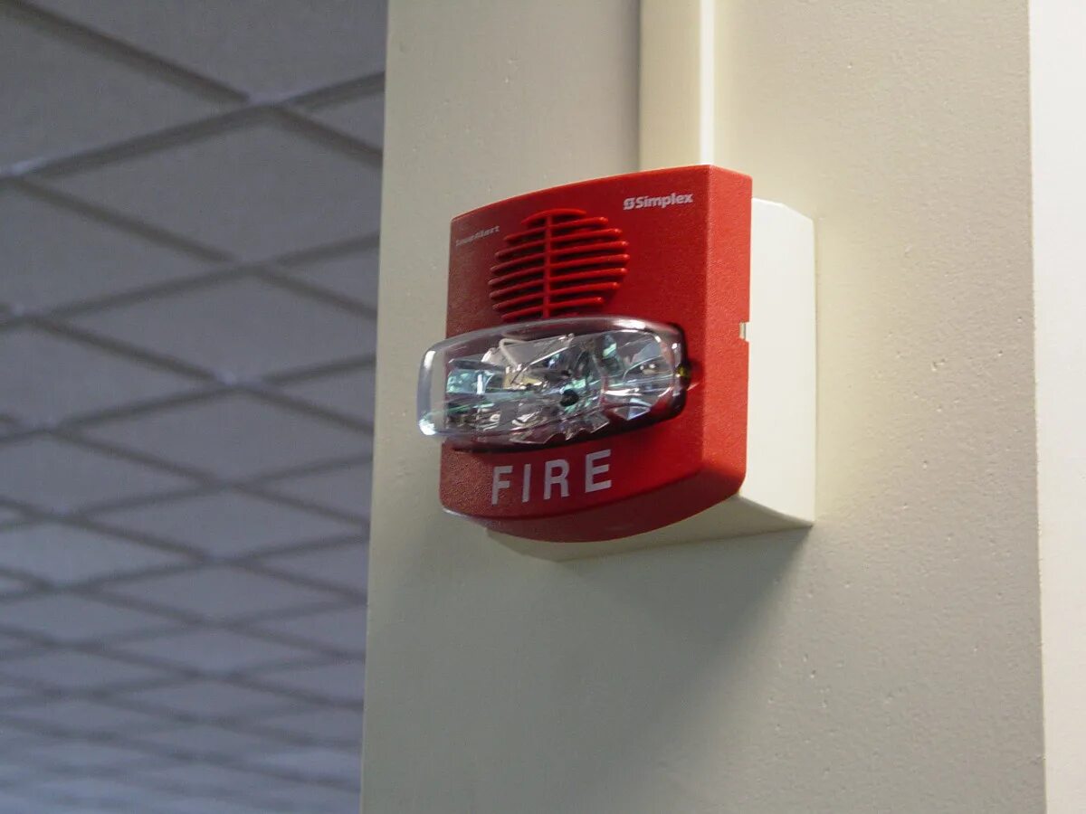 Simplex пожарная сигнализация. Пожарная сигнализация Аларм. Simplex Fire Alarm. Simplex пожарный датчик. Про пожарная сигнализация