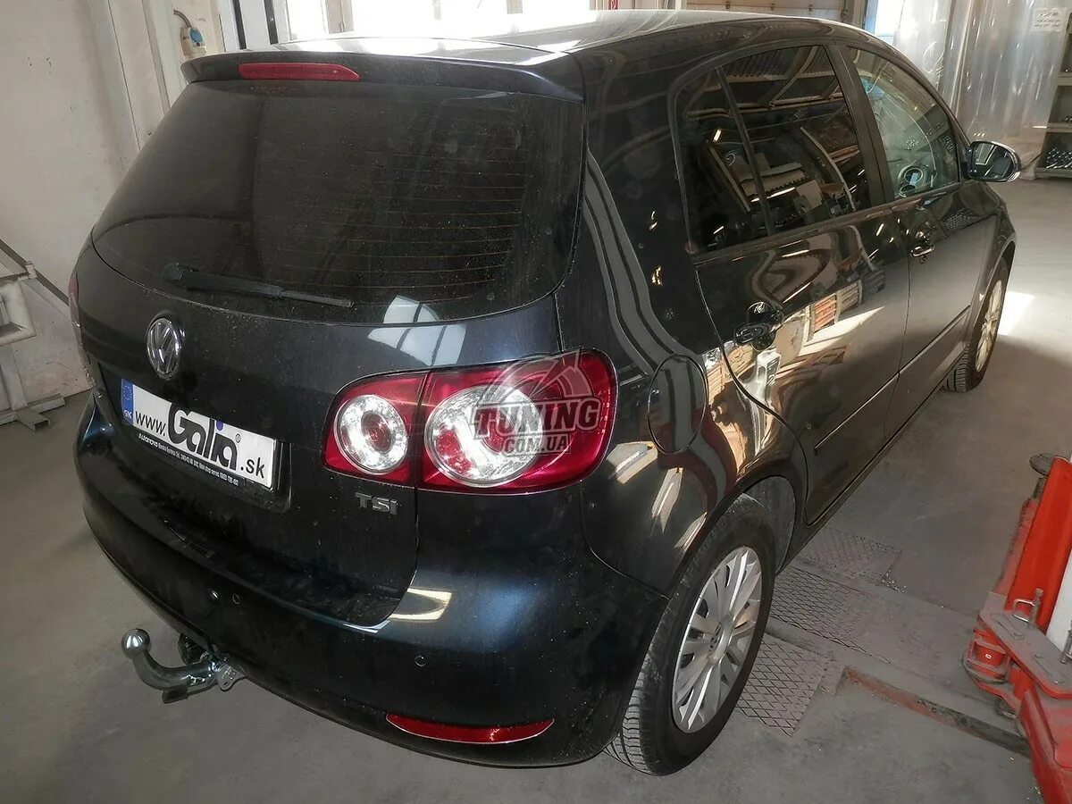 Фаркоп volkswagen jetta 5. Фаркоп гольф 6. Фаркоп на golf 6. Фаркоп для vw golf 4. Фаркоп гольф плюс.
