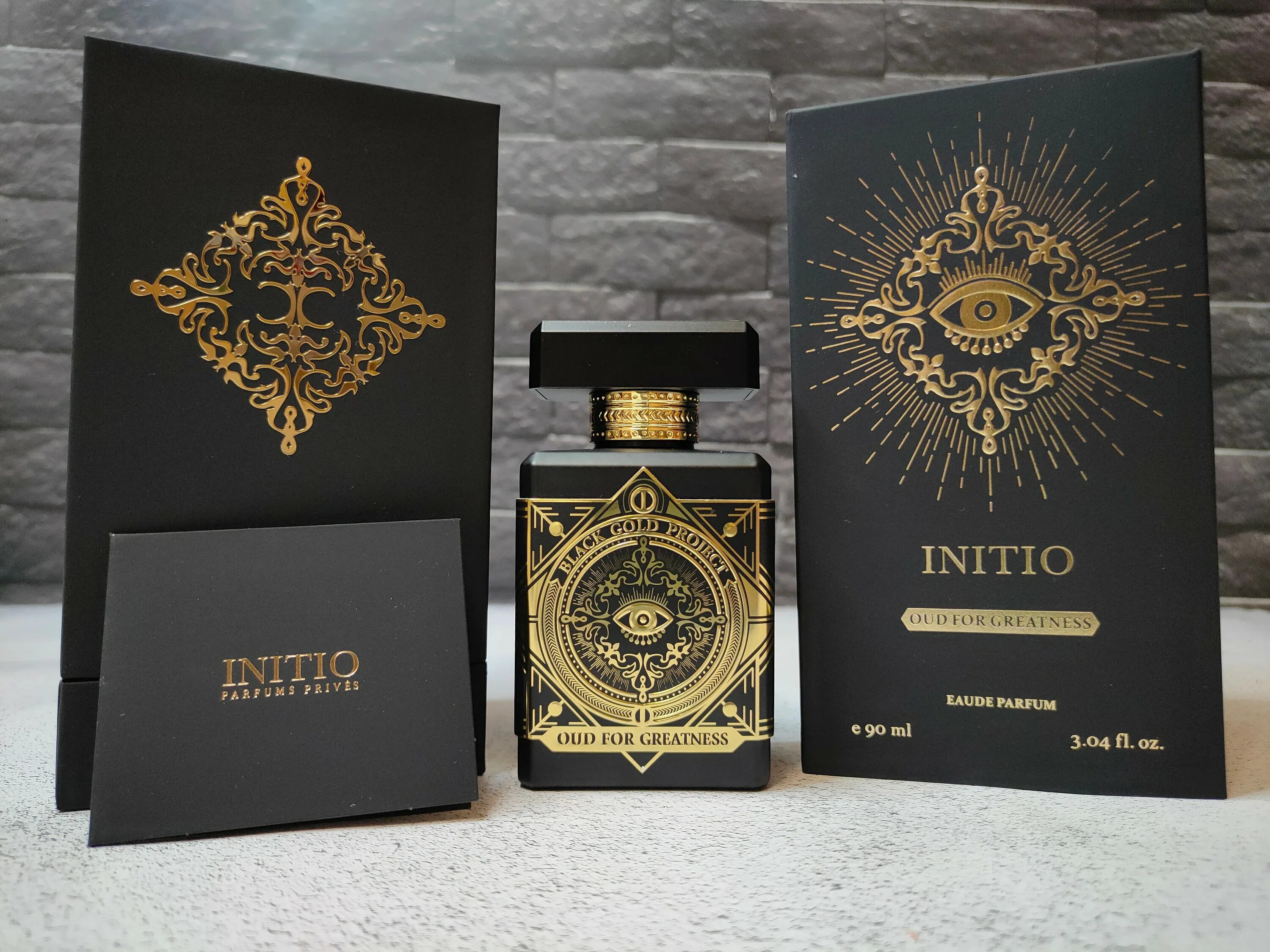 Initio parfums prives. Initio parfums prives oud for greatness. initio oud for greatness подделка. initio parfums prives oud for greatness pattern. initio parfums prives oud for greatness u edp реклама.