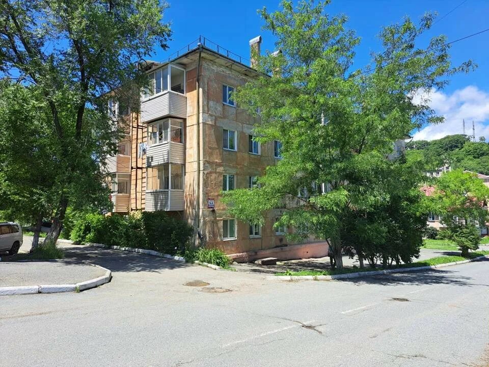 Алеутская, 12б. Приморский край владивосток океанский проспект 69 этажи. Город владивосток. Этажи приморский край. Домклик находка.