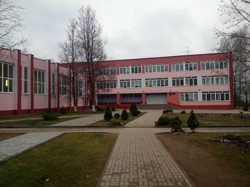прилукская средняя школа минский район. чачковская средняя школа минского района. фото бешалминская школа. минск школа 130. новое поле минский район.