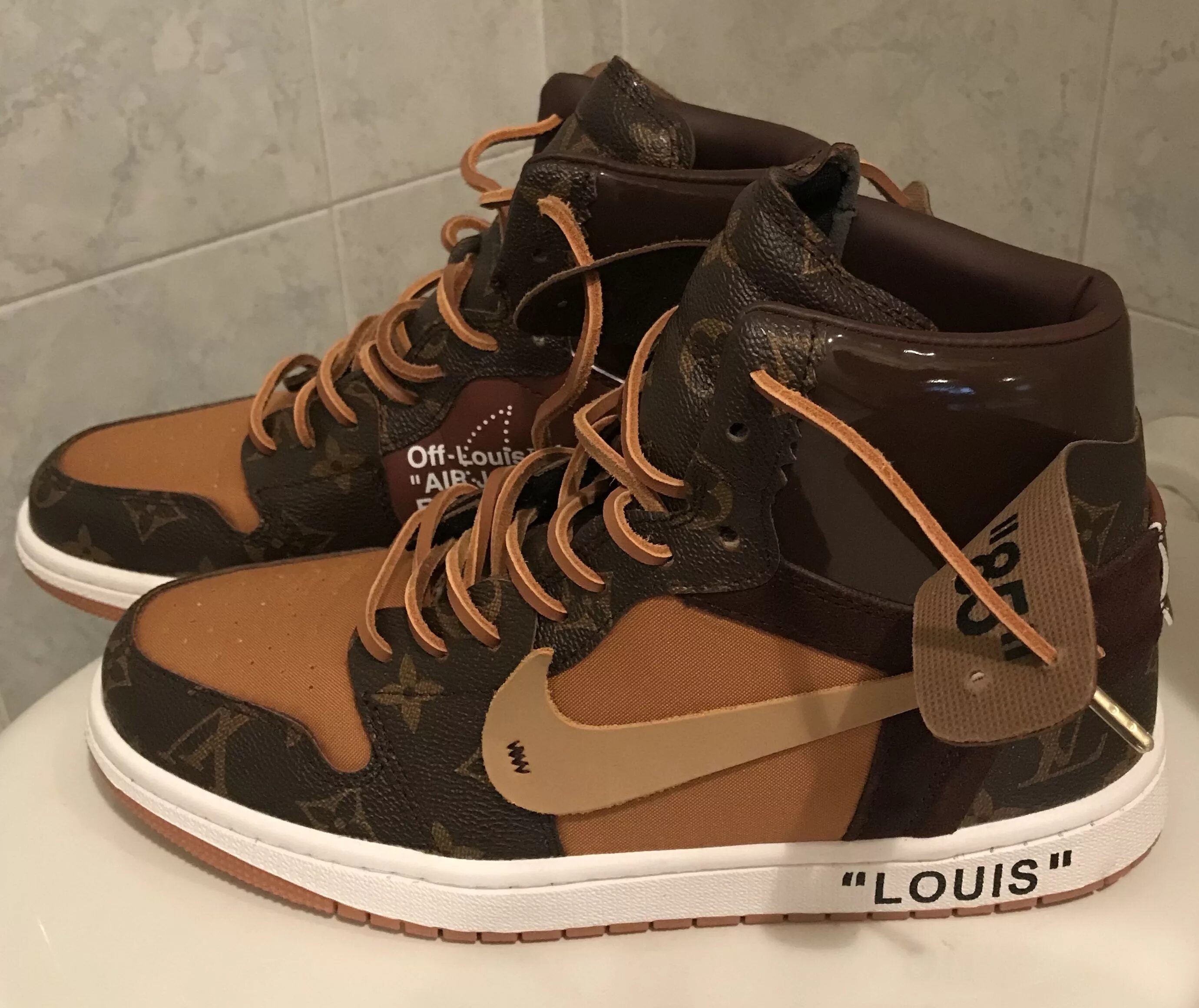 Jordan 1 Louis Vuitton. Nike Air Jordan 1 Louis Vuitton. Jordan 1 x Louis Vuitton. Air Jordan 1 off White Louis Vuitton. Кроссовки найк луи виттон