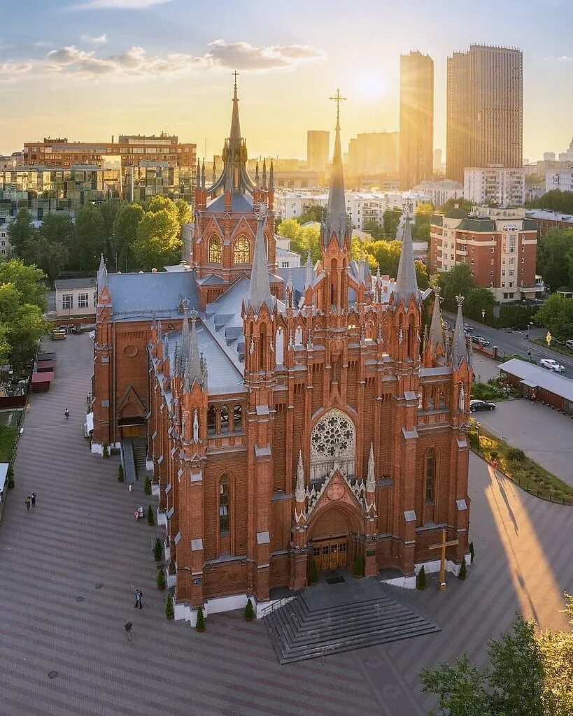 Храм Непорочного зачатия в Москве. Костёл Непорочного зачатия Пресвятой Девы Марии Москва.