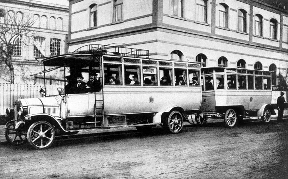 Даймлер Бенц Бенц автобус. Даймлер 1904 Омнибус. Benz Gaggenau автобус. Mercedes Benz 3100 Omnibus. Первые автобусы в россии