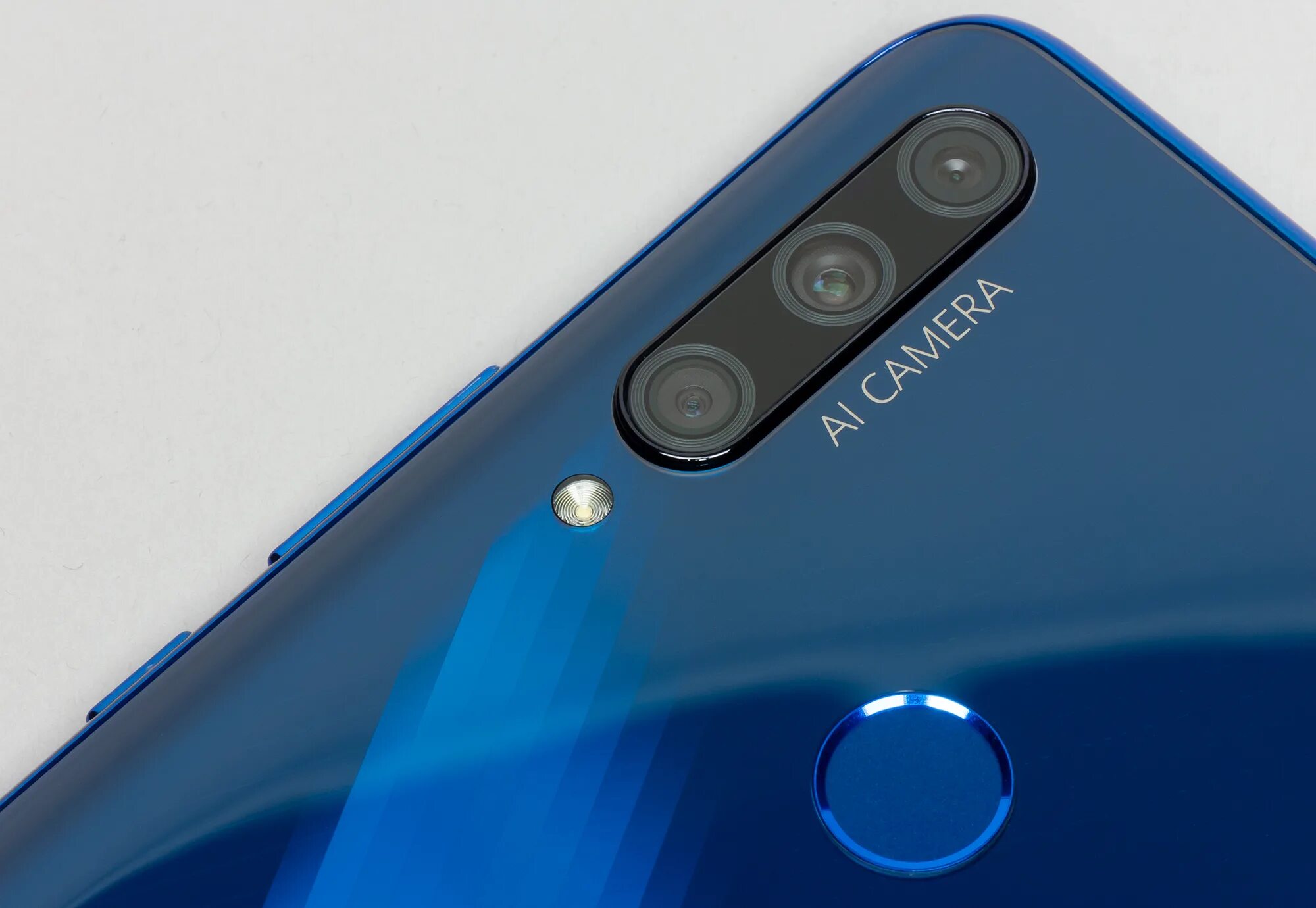 Первый honor. Stk-lx1 Honor 9x. Honor stk-lx1 модель. Хонор 9 s 3 камеры. Honor 8a сканер отпечатка.