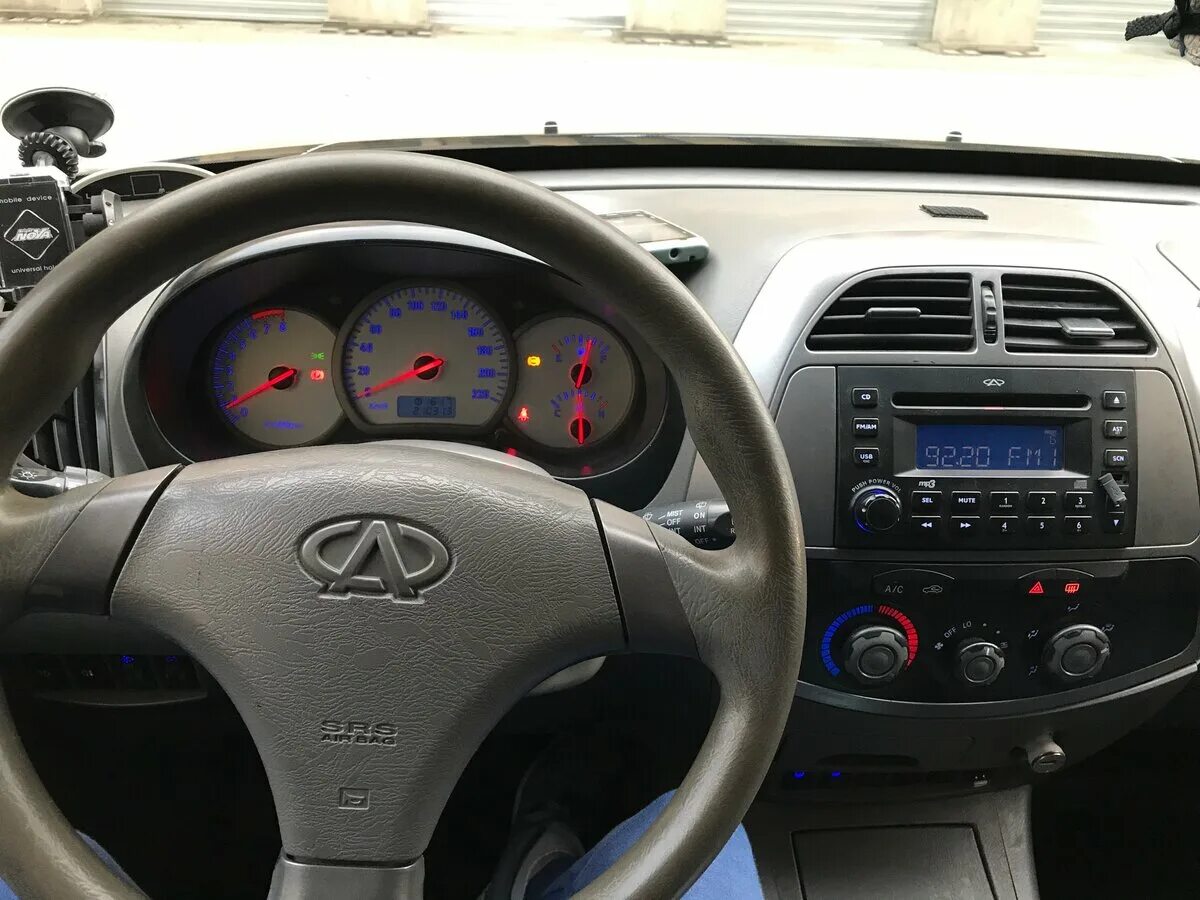 Чери тигго т11. Чери тигго 3 черный. Газ на chery tiggo t11. Газ на чери тигго 8. Чери тигго установка.