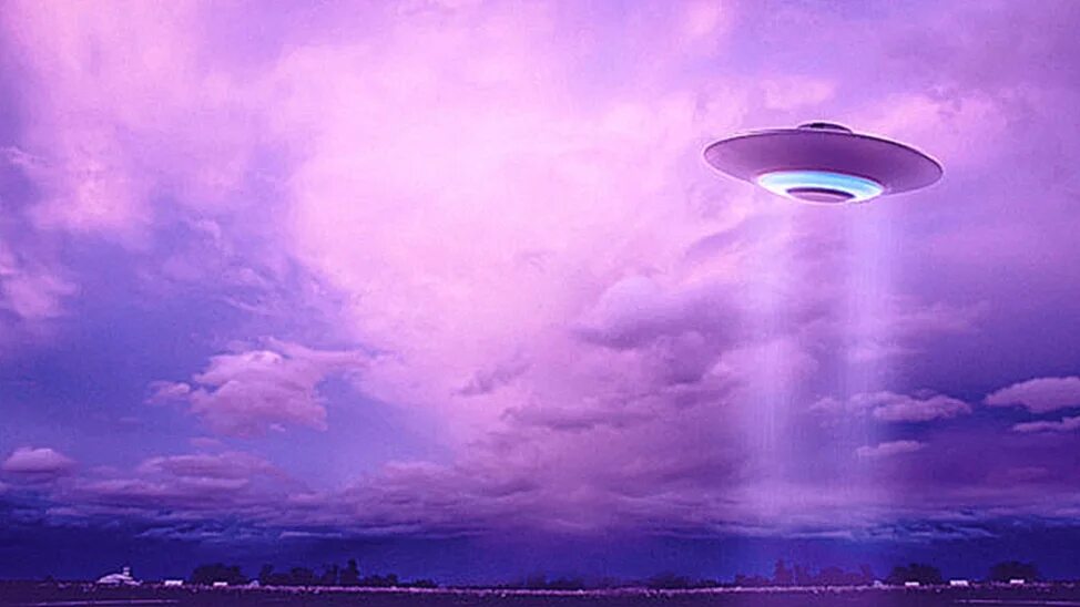 нло ufo неопознанные летающие объекты. нло в небе. инопланетная тарелка. объект в небе. летающие объекты в небе.